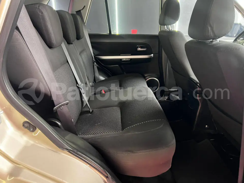 Foto 13 de Suzuki Grand Vitara SZ Next