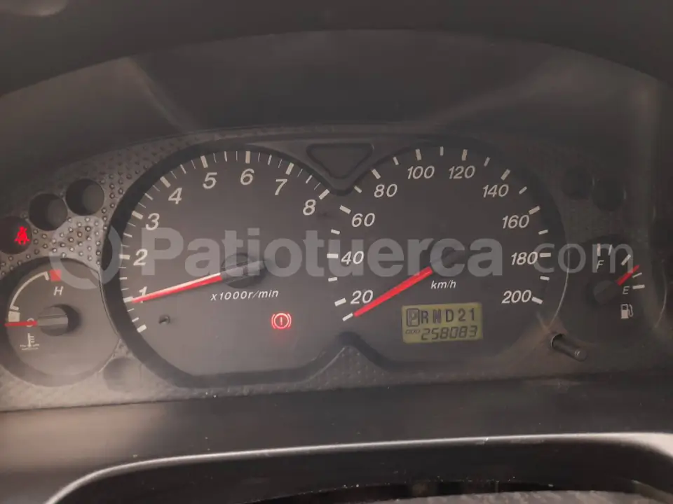 Foto 13 de Mazda Tribute