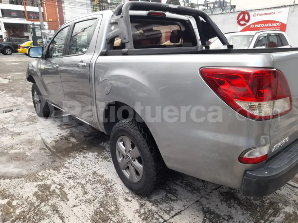 Foto 3 de Mazda BT-50 CD 4x2