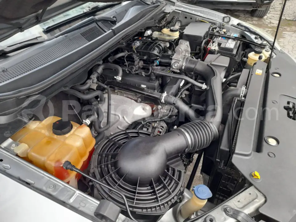 Foto 15 de Mazda BT-50 CD 4x2