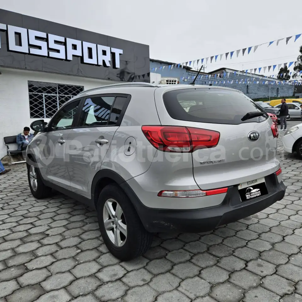 Foto 2 de Kia Sportage R