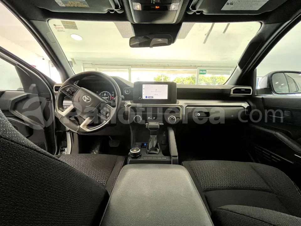 Foto 5 de Toyota 4Runner SR5