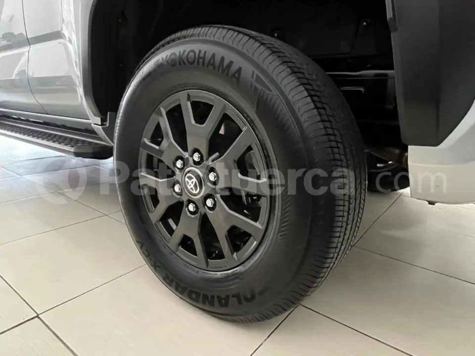 Foto 14 de Toyota 4Runner SR5