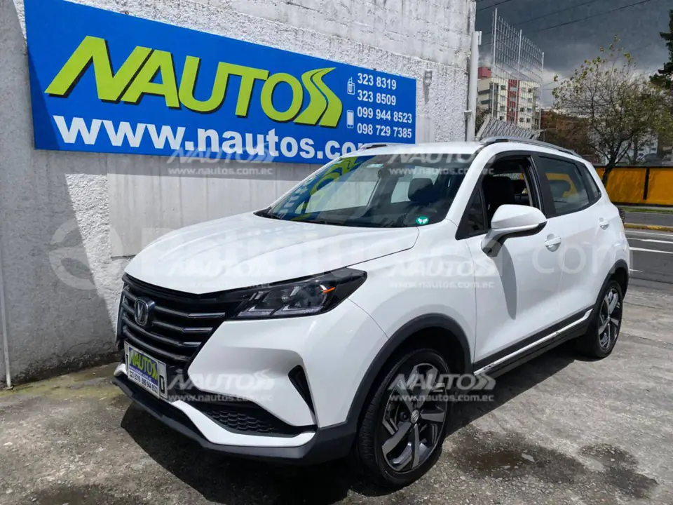 Foto 4 de Changan NEW CS15 ELITE