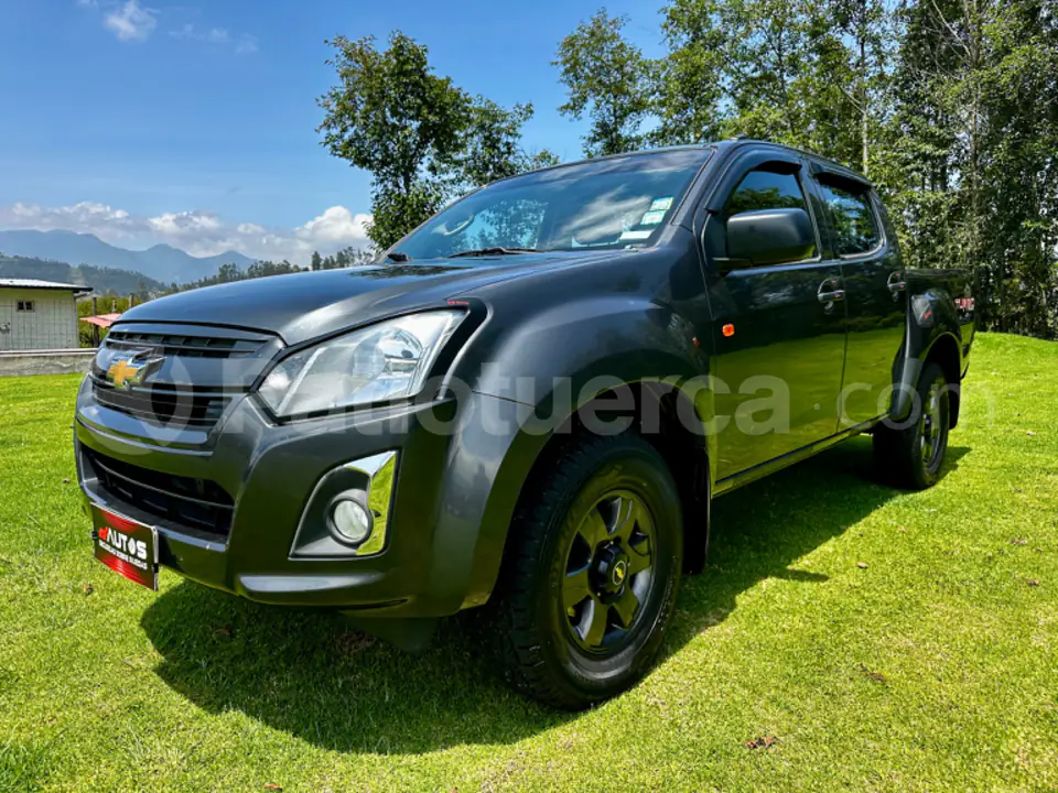 Foto 2 de Chevrolet D-MAX CRDI HI RIDE