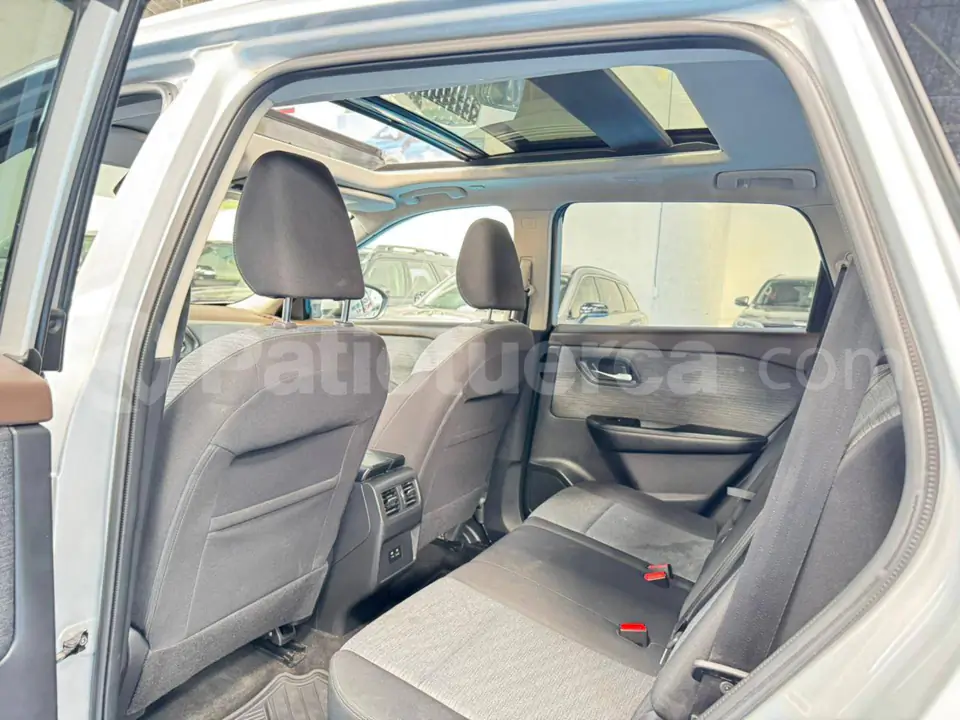 Foto 8 de Nissan X-TRAIL EPOWER ADVANCE