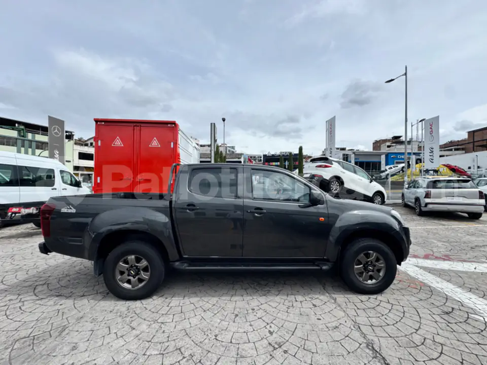 Foto 4 de Chevrolet CRDI HI RIDE