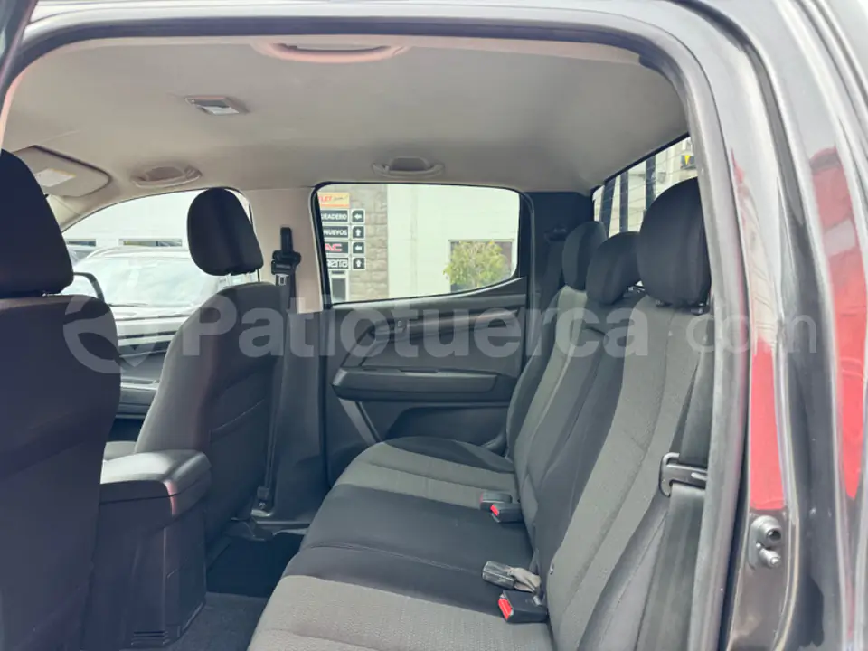 Foto 10 de Chevrolet CRDI HI RIDE