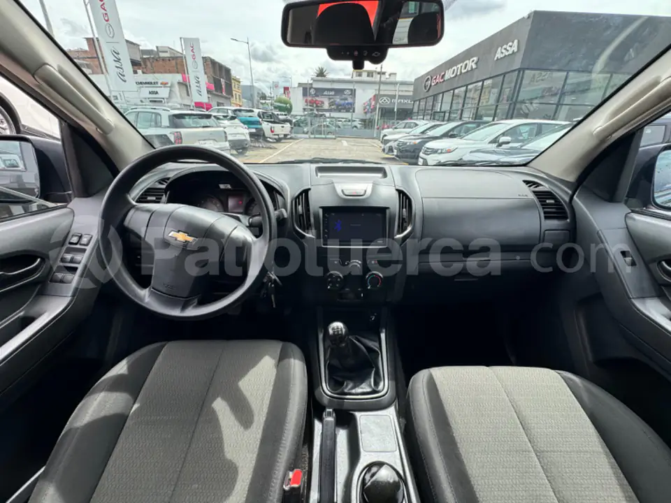 Foto 11 de Chevrolet CRDI HI RIDE