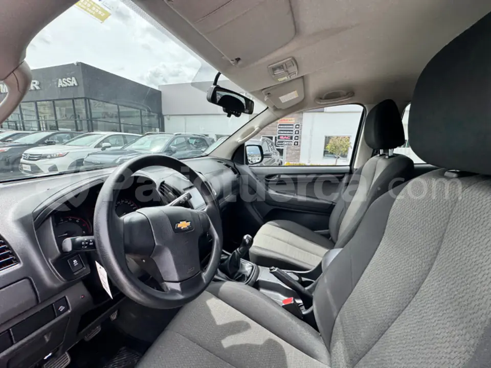 Foto 12 de Chevrolet CRDI HI RIDE