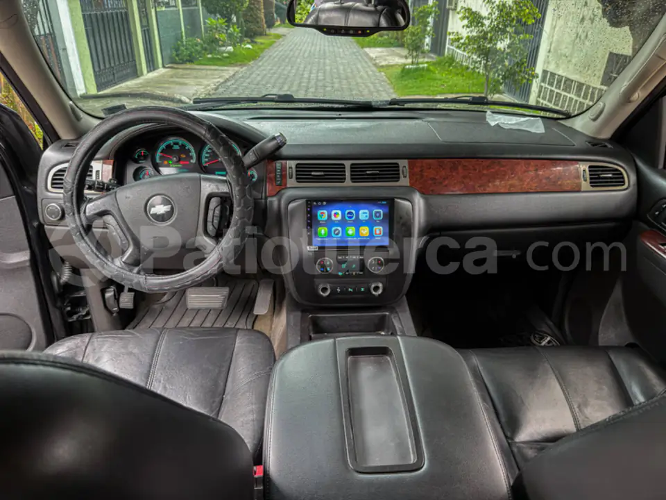 Foto 9 de Chevrolet Tahoe Híbrido