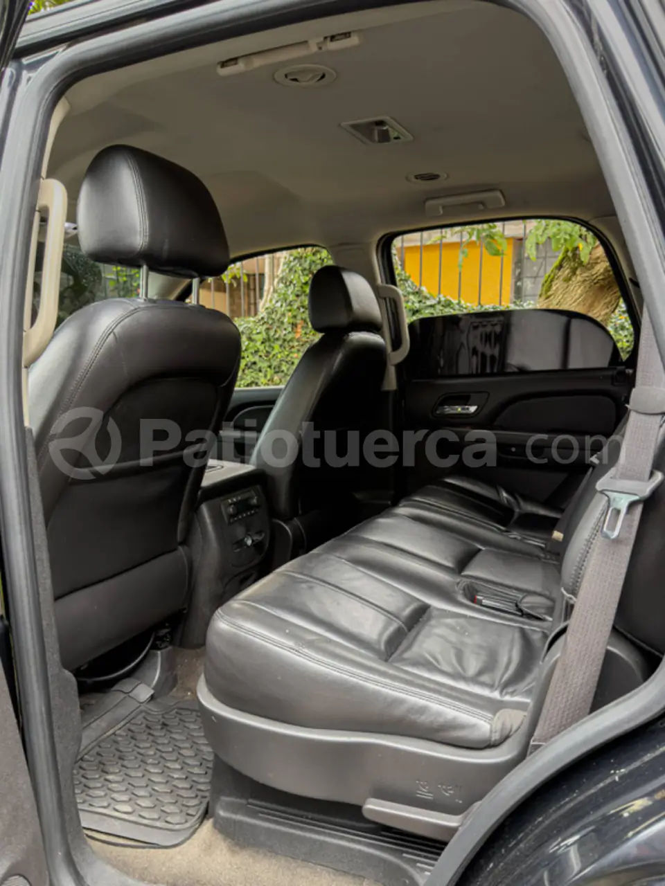 Foto 12 de Chevrolet Tahoe Híbrido