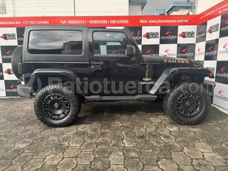 Foto 6 de Jeep Wrangler Sahara