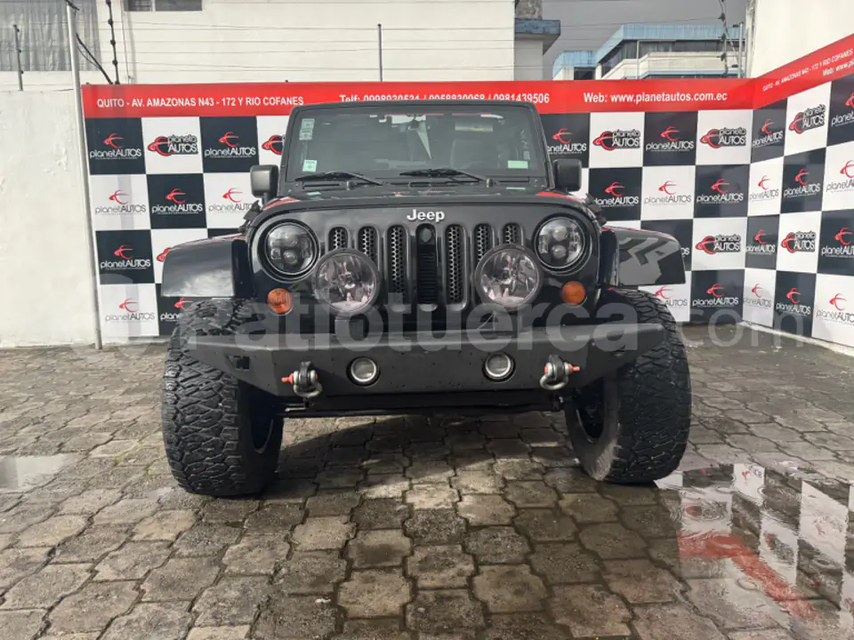 Foto 8 de Jeep Wrangler Sahara