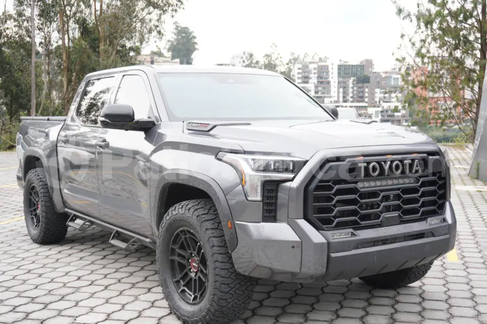 Foto 1 de Toyota Tundra TRD Pro