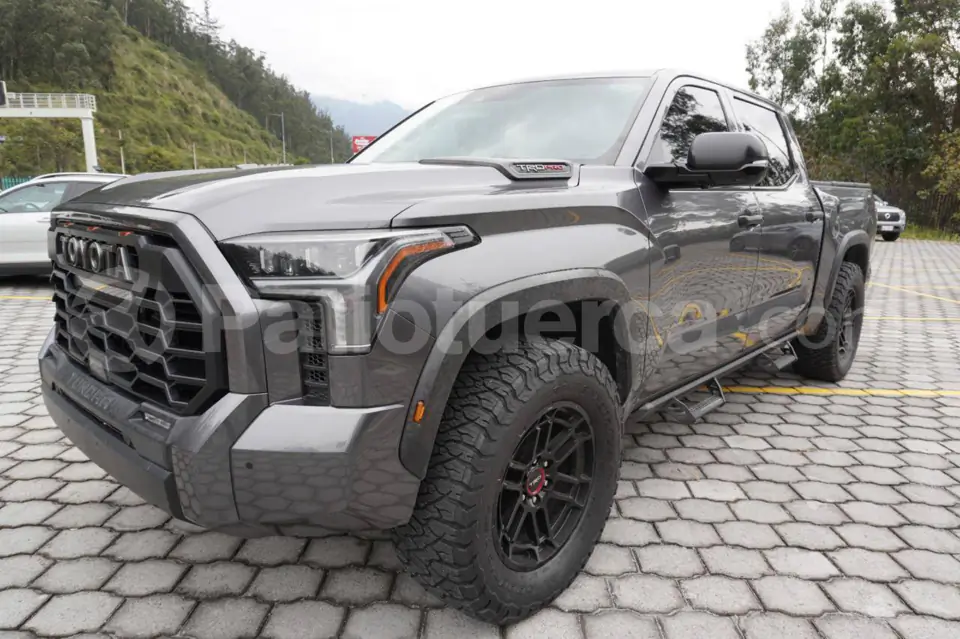 Foto 2 de Toyota Tundra TRD Pro