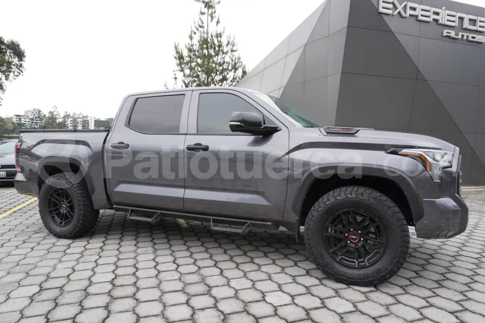 Foto 3 de Toyota Tundra TRD Pro