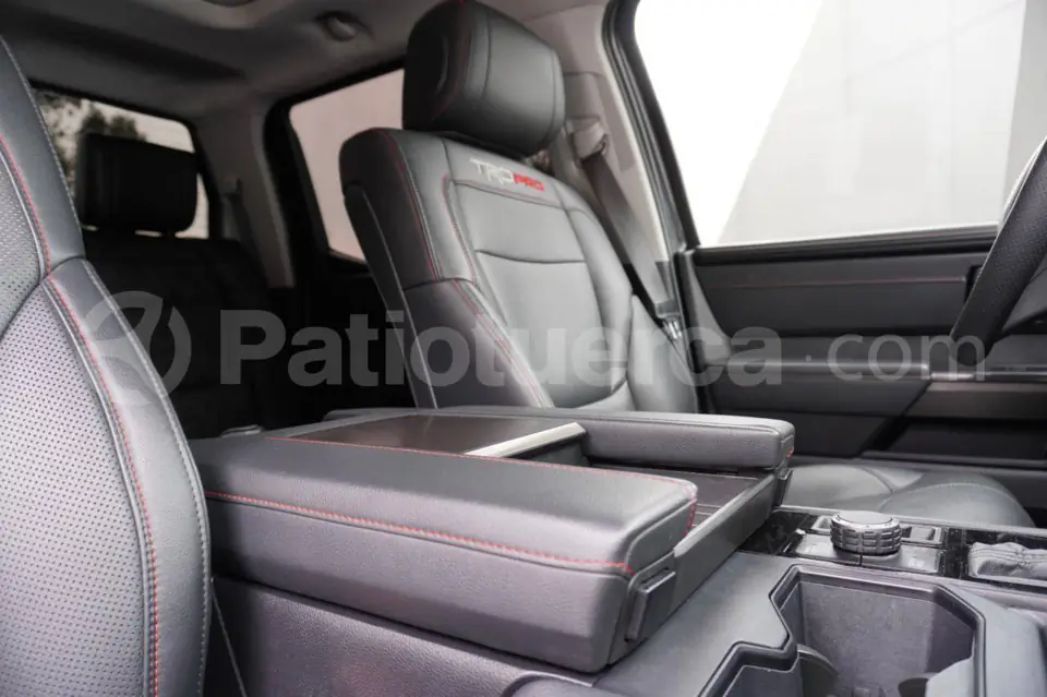 Foto 10 de Toyota Tundra TRD Pro