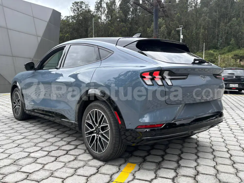 Foto 5 de Ford MUSTANG MARCH-E PREMIUM