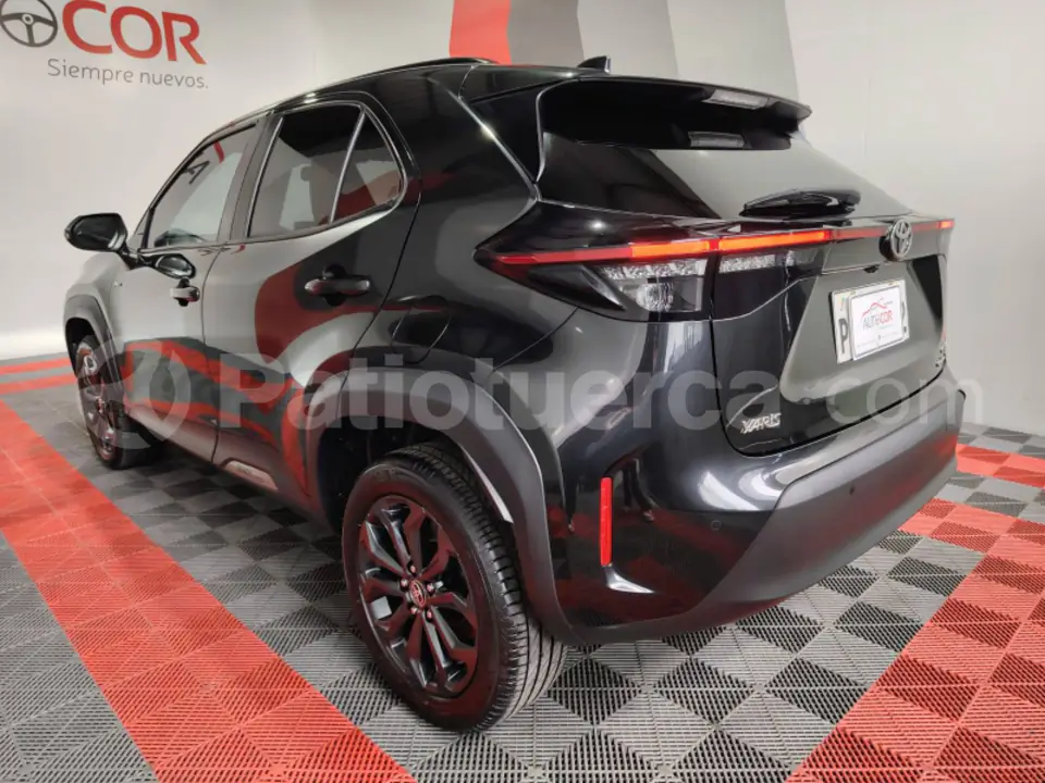 Foto 3 de Toyota Yaris Cross