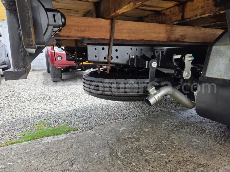 Foto 6 de Chevrolet NLR 511