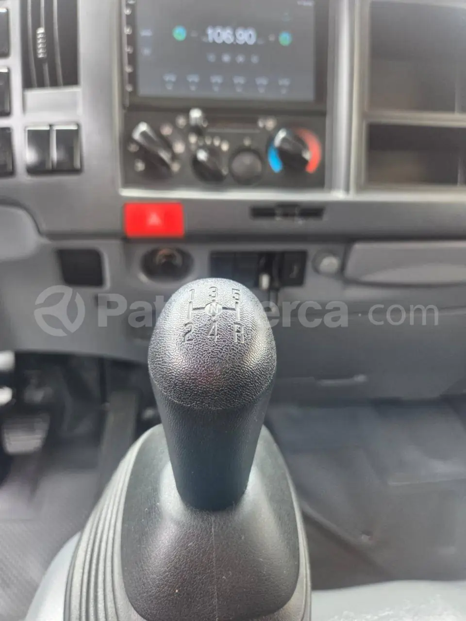 Foto 8 de Chevrolet NLR 511