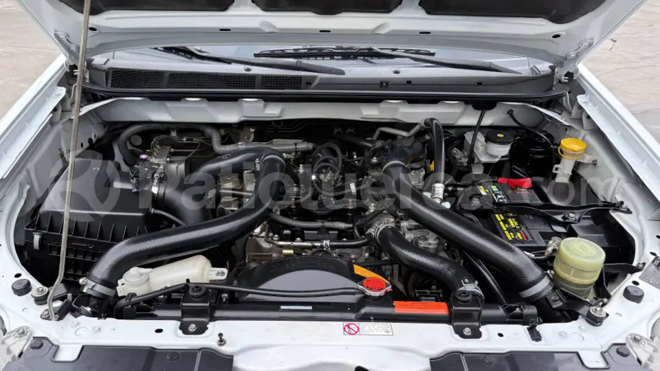 Foto 3 de Chevrolet D-MAX CRDI 2.5 CD 4X2 TM DIESEL