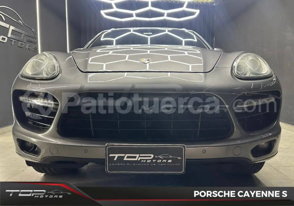 Foto 15 de Porsche Cayenne S