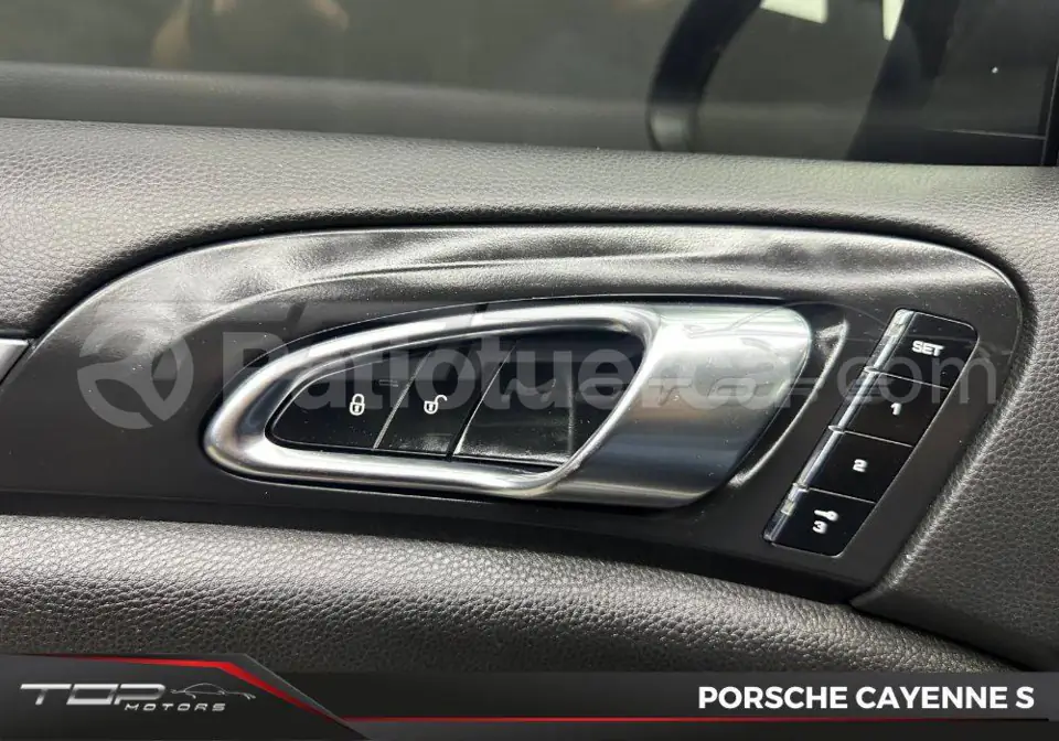 Foto 21 de Porsche Cayenne S