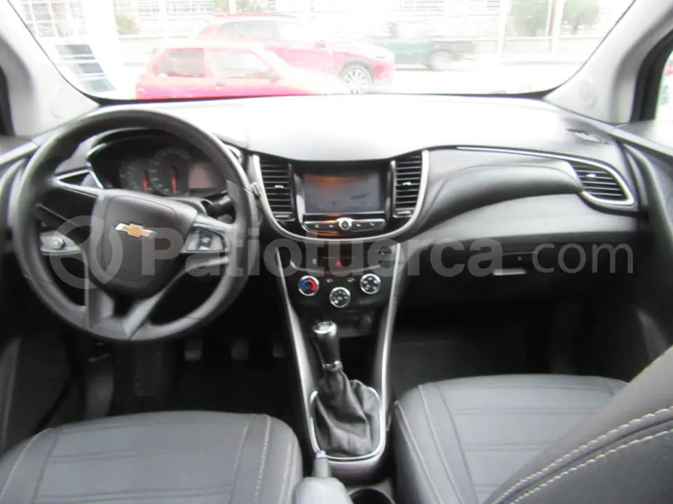 Foto 5 de Chevrolet Tracker LS