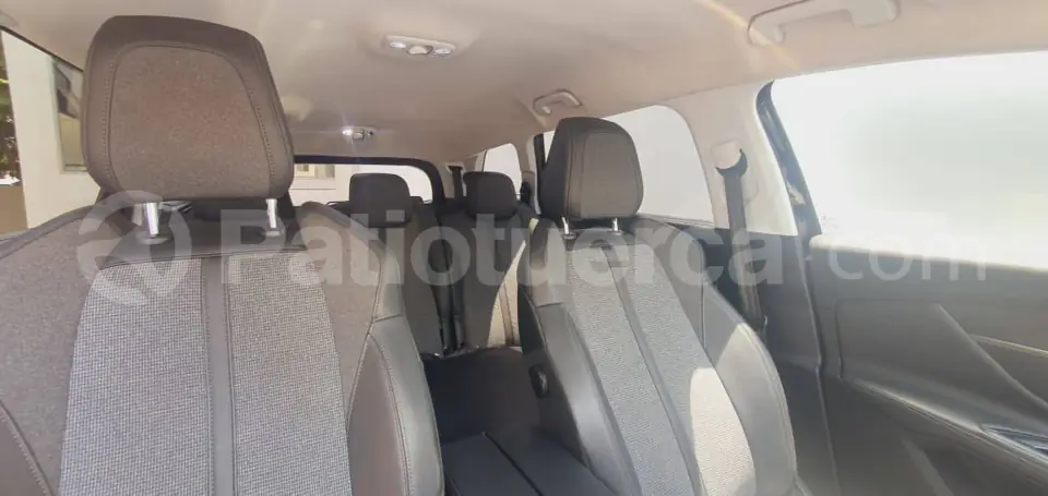 Foto 6 de Peugeot 5008N ALL.