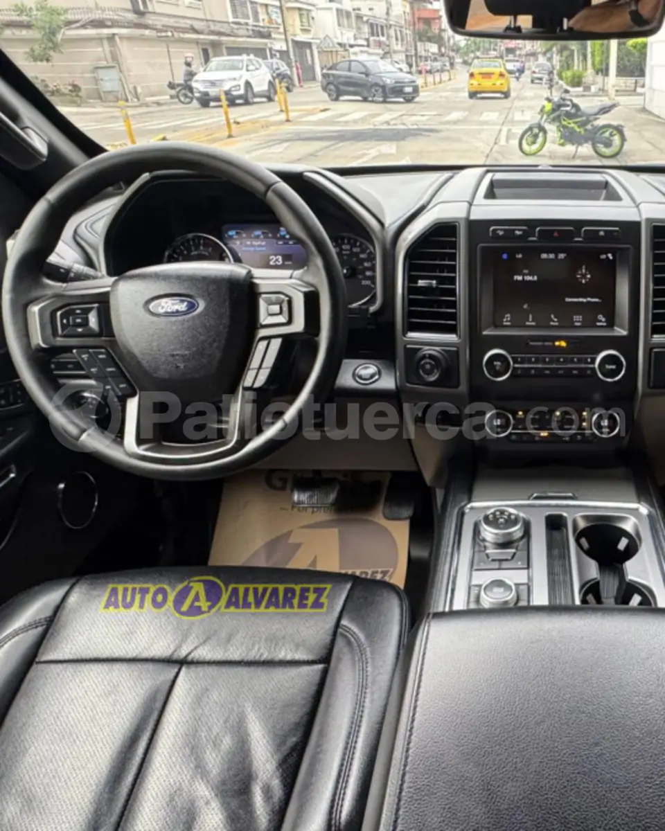 Foto 3 de Ford Expedition XLT