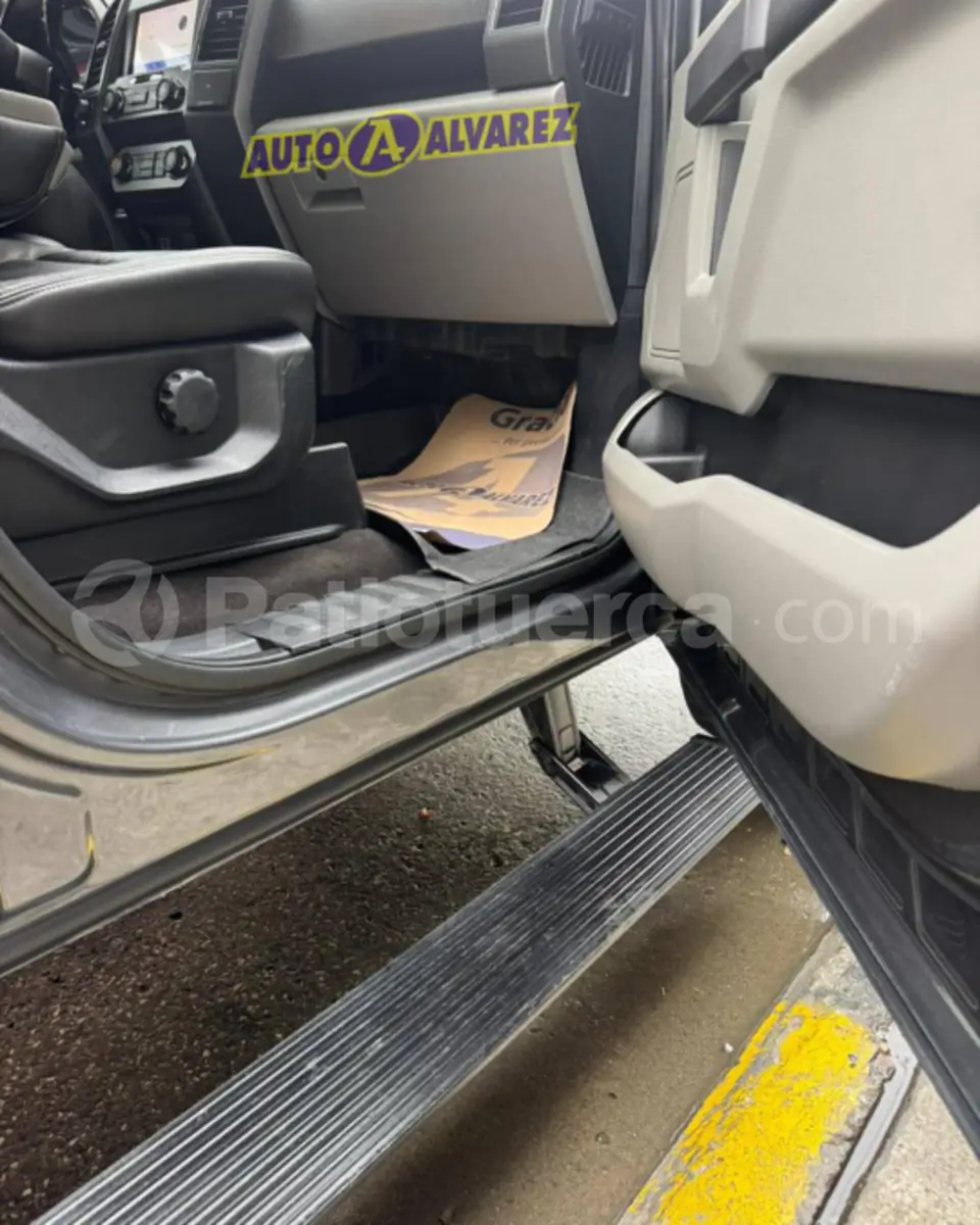 Foto 10 de Ford F150 XLT CD