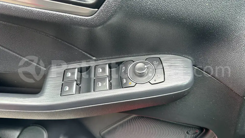 Foto 19 de Ford Escape Titanium