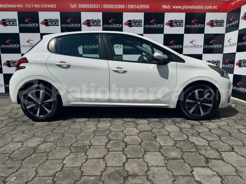 Foto 6 de Peugeot 208