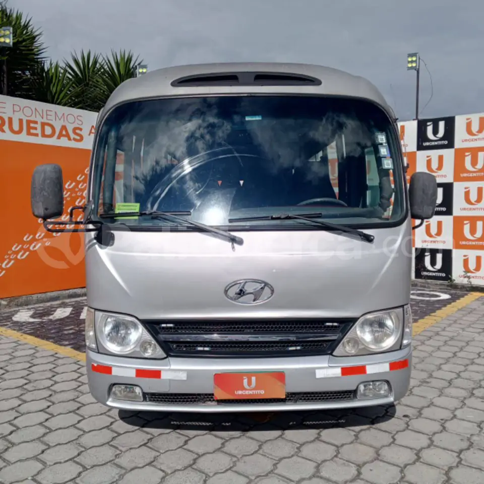 Foto 2 de Hyundai County