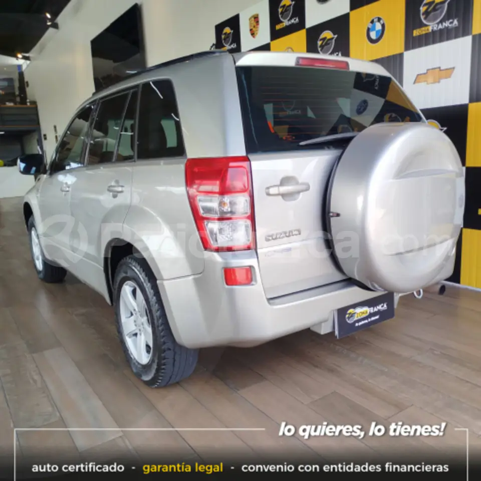 Foto 10 de Suzuki Grand Vitara SZ 2.7