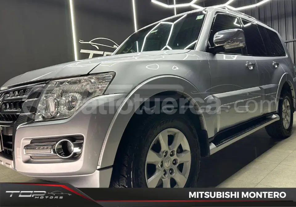 Foto 7 de Mitsubishi Montero GLS