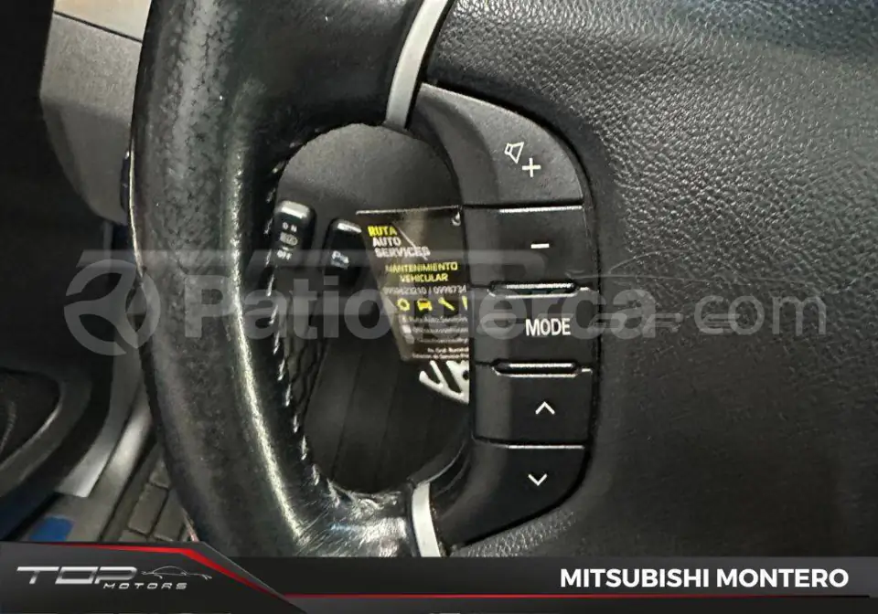 Foto 15 de Mitsubishi Montero GLS