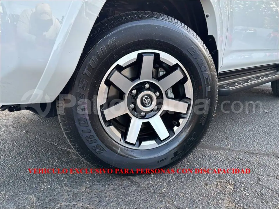 Foto 2 de Toyota 4Runner TRD