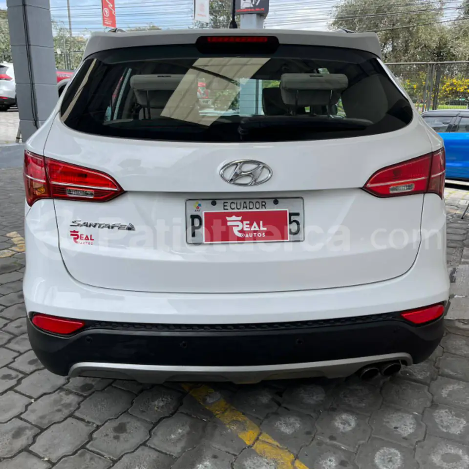 Foto 4 de Hyundai Santa Fe 4x2