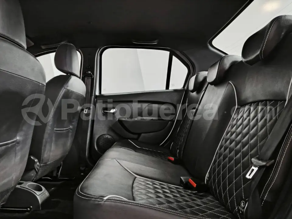 Foto 11 de Renault LOGAN CROSS INTENS