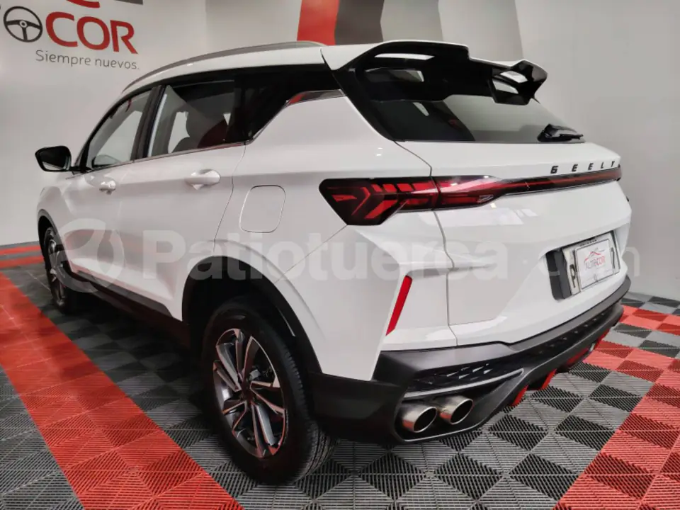 Foto 5 de Geely Coolray