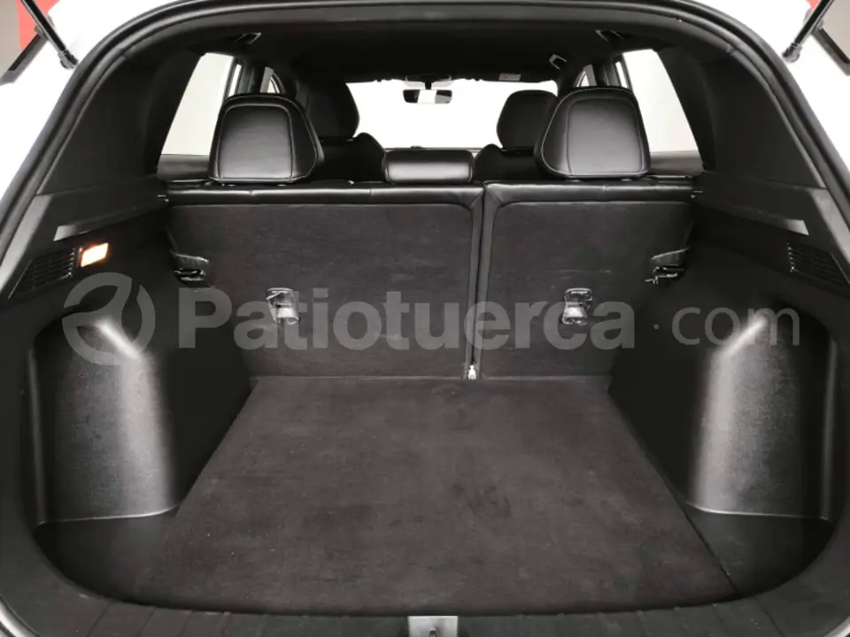 Foto 14 de Geely Coolray