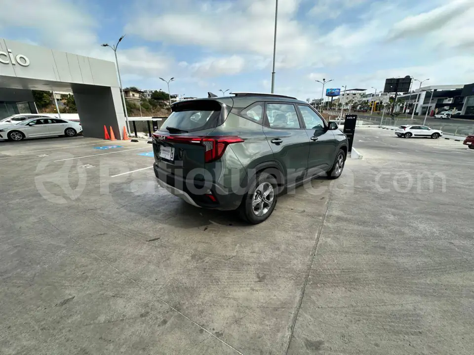 Foto 5 de Kia Seltos LX