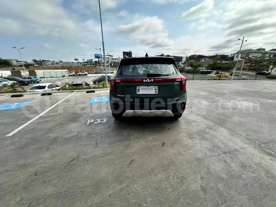 Foto 6 de Kia Seltos LX