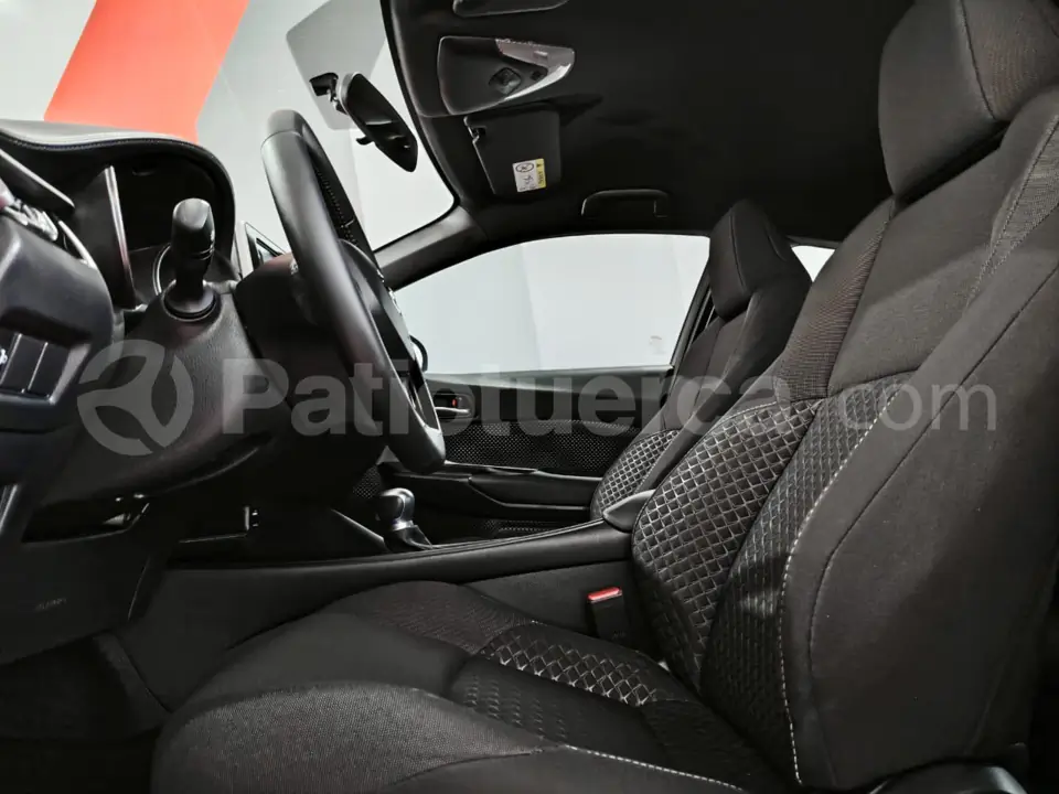 Foto 7 de Toyota C-HR