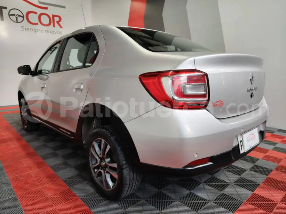 Foto 5 de Renault LOGAN CROSS INTENS