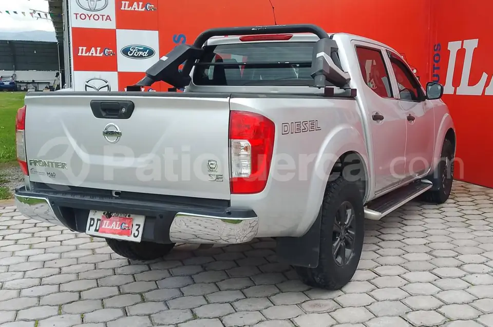 Foto 8 de Nissan Frontier SE
