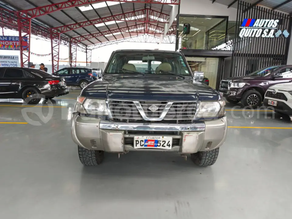 Foto 1 de Nissan Patrol